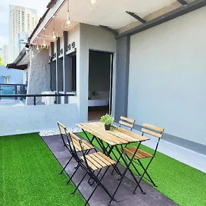Gurney Coast By Sky Hive Guest house George Town